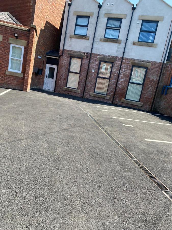 Failsworth Luxury Apartment With Free Parking By Daley Stays مانشستر المظهر الخارجي الصورة